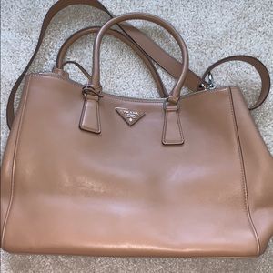 Prada Authentic Galleria Saffiano Purse Bag